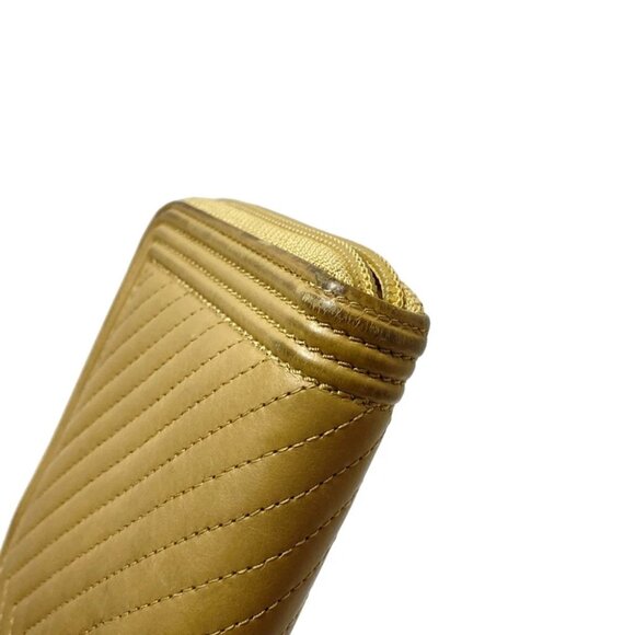 Auth CHANEL Boy Chanel/V Stitch (Chevron) - Beige Lambskin Long Wallet - Picture 10 of 10